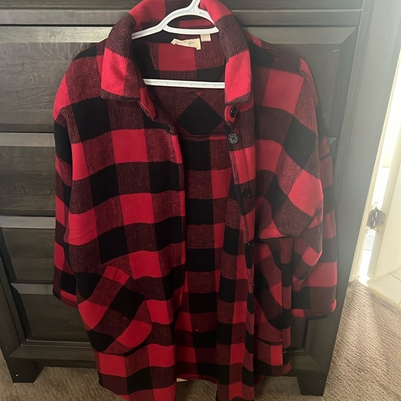 Long RD Style shacket in buffalo plaid never worn - Picture 1 of 4